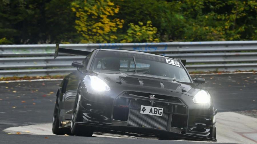  Nissan GT-R LM1 RS by Litchfield 2017 года  (фото 17 из 35)